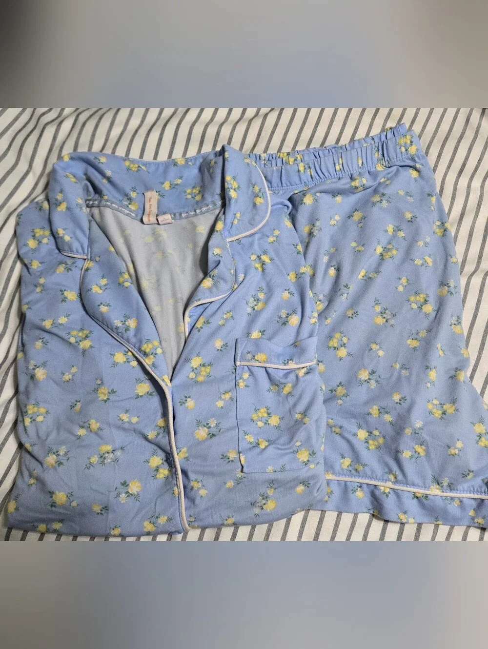 Joyspun Womens Blue Floral Pajama Set with Yellow Rose Print